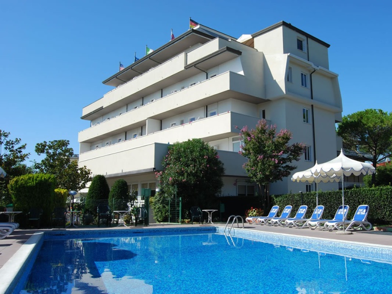 Hotel Old River ***+